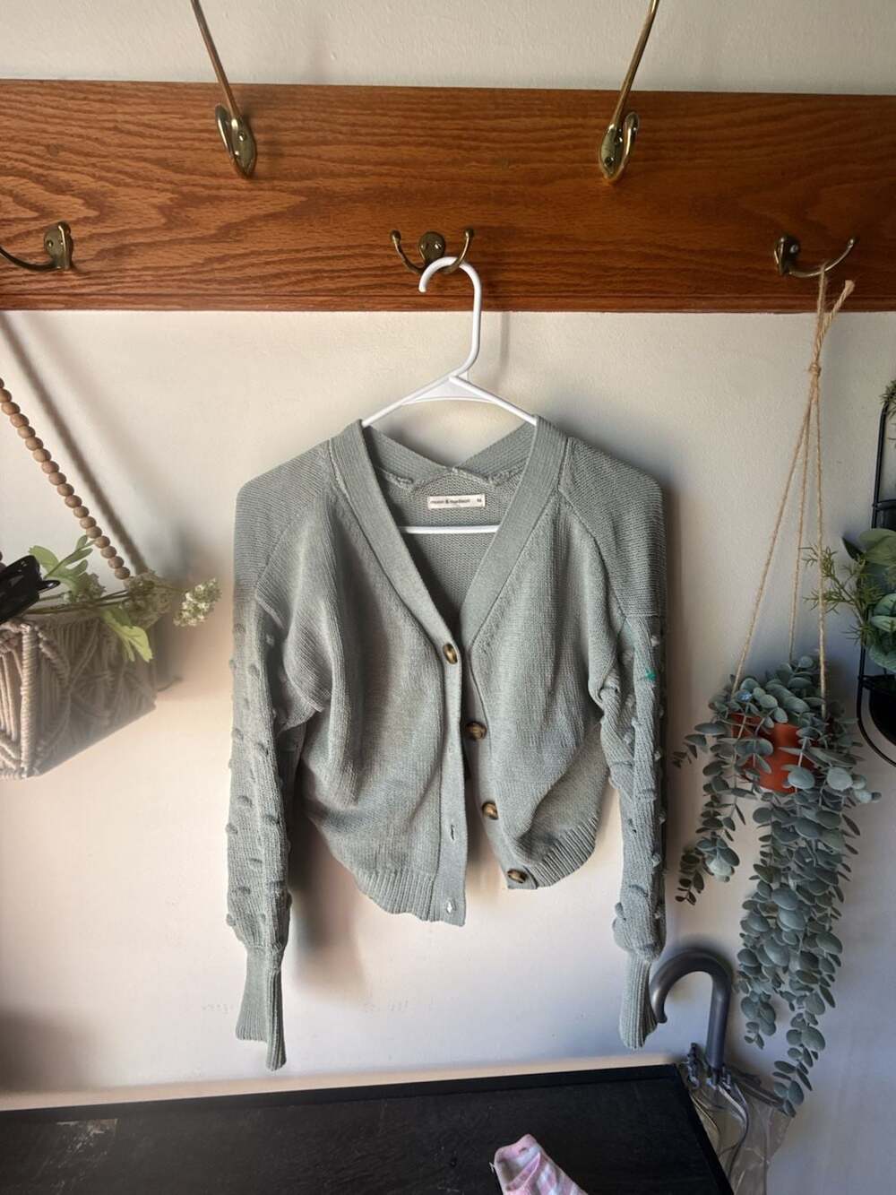 Cute Fall 🍁 Cardigan Size M Green Pom Pom Knit